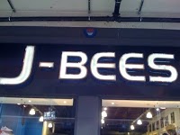 J Bees 737103 Image 1